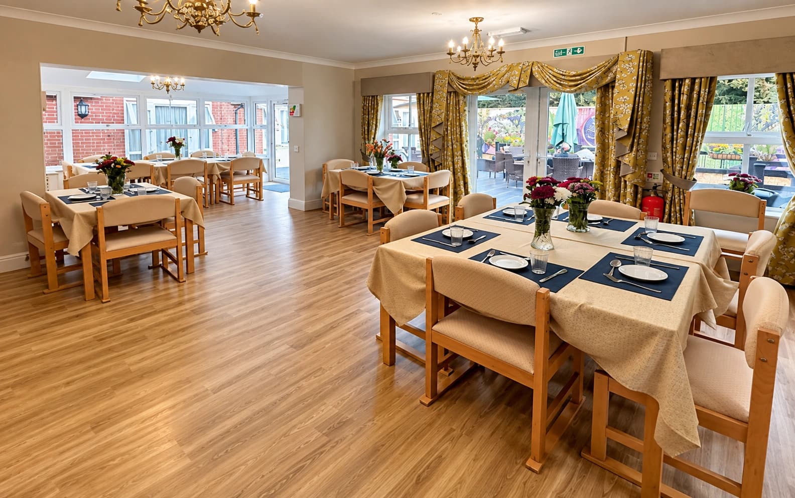 Welcoming Dining Room